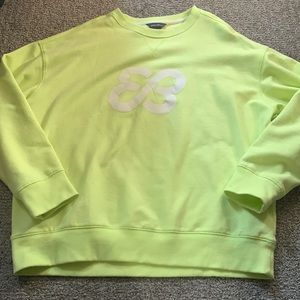 Womens Eddie Bauer sweatshirt, bright yellow, size large